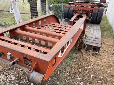1983 Siebert 2+2+2 Lowboy Trailer