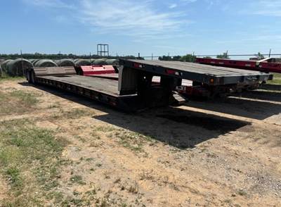 2010 XL Specialized 70 Lowboy Trailer