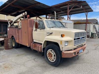 1985 Ford F-700 Mechanic / Service Truck