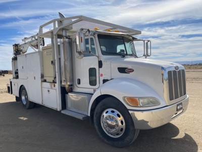 2005 Peterbilt 335 Mechanic / Service Truck