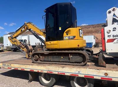 2019 Caterpillar 305E2 CR Mini Excavator - Bucket and thumb