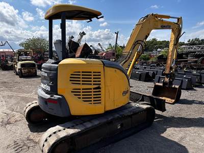 2006 Komatsu PC50MR-2 Mini Excavator