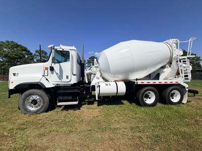 2012 International Paystar Mixer / Ready Mix / Concrete Truck