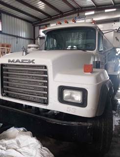 2003 Mack w/ 2015 Zimmerman Volumetric Concrete Mixer Truck