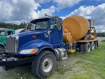 2009 Peterbilt Mixer / Ready Mix / Concrete Truck