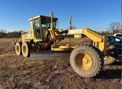 2004 Caterpillar 140H Motor Grader