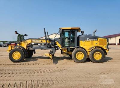 2017 John Deere 772GP Motor Grader