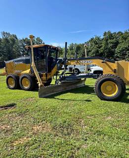 2017 John Deere 772GP Motor Grader