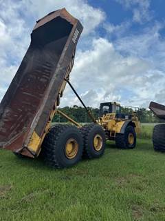 Caterpillar D400E Off-Highway Truck