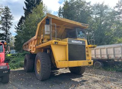 1990 Komatsu 210m Off-Highway Truck