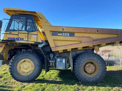 2007 Komatsu HD325-7 Off-Highway Truck