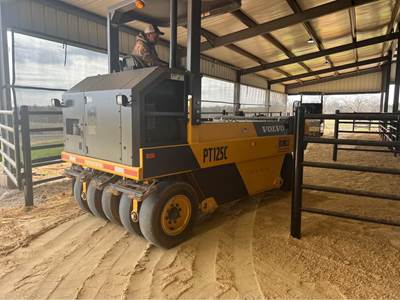 2021 Volvo PT125C Pneumatic Tired Roller