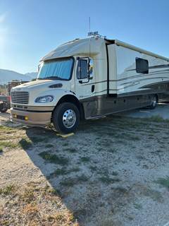 2012 Dynamax DynaQuest XL RV