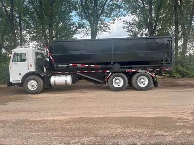 2010 Peterbilt 320 Roll Off Dumpster
