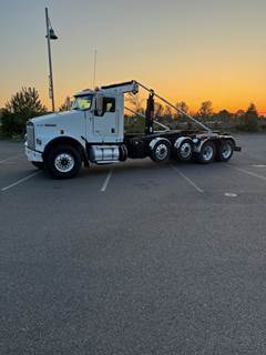 2012 Kenworth Roll Off Truck
