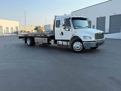2020 Freightliner M6 Extended Cab Rollback Tow Truck
