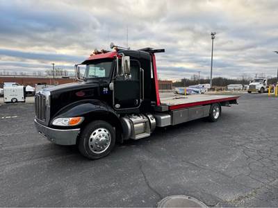2020 Peterbilt Extended Cab Rollback Tow Truck