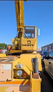 Grove RT522 22-Ton Rough Terrain Crane