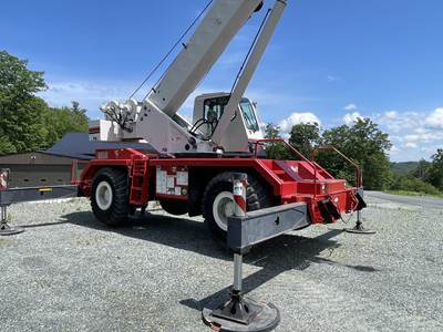 Link-Belt RTC-8050 II 50-Ton Rough Terrain Crane