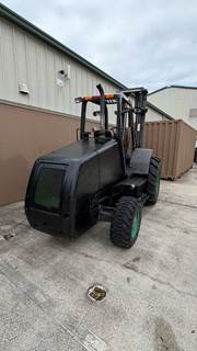 2010 Case 588H Rough Terrain Forklift - Forks