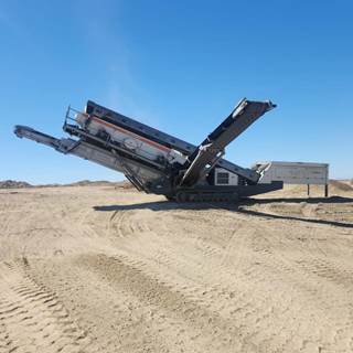 2017 Metso ST3.8 Screening Plant