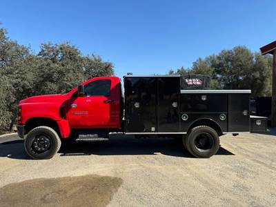 2023 Chevrolet 5500HD 4x4 Service Truck Body