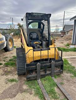 2012 Caterpillar 247B Skid Steer - Bucket / Forks