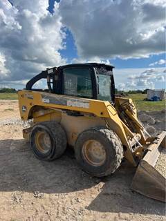 2004 John Deere 328 Track Skid Steer