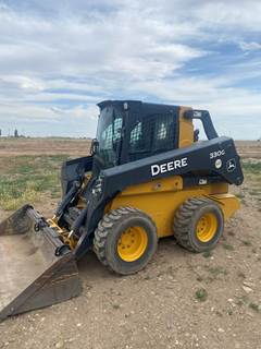 2016 John Deere 330G Mini Skid Steer - Bucket