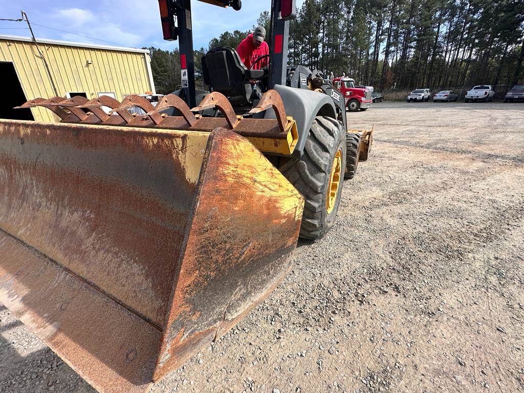 2014 John Deere 210K Skip Loader For Sale, 2,872 Hours Miami, FL