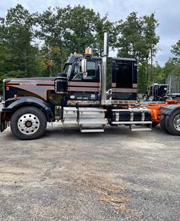 2022 Western Star 4900EX Sleeper Semi Truck