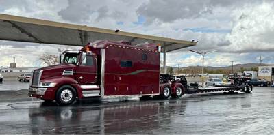 2017 Western Star Sleeper Semi Truck