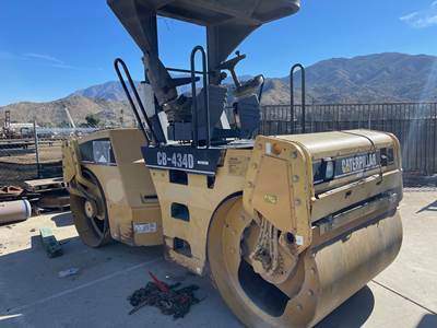 2006 Caterpillar CB-434D Smooth Drum Roller Compactor