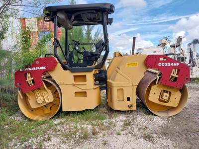 2010 Dynapac CC224HF Smooth Drum Roller Compactor
