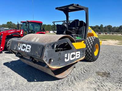2014 JCB VM117 Smooth Drum Roller Compactor