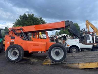 2016 JLG SKYTRAK 6042 Stand-Up Reach Forklift