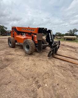 2022 SkyTrak 10054 Telehandler