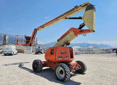 2010 JLG 600AJ Telescopic Boom Lift
