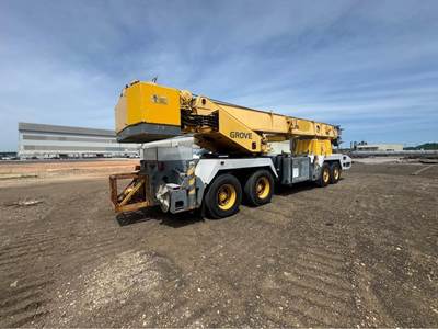 Grove TMS640 Telescopic Boom Truck Crane