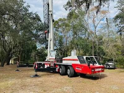 Link-Belt HTC-8675 Telescopic Boom Truck Crane