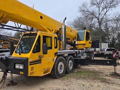 Link-Belt HTC-8690 Telescopic Boom Truck Crane