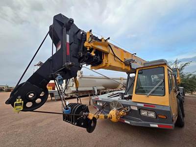 P&H CNT650 Telescopic Boom Truck Crane