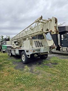 Terex T230 Telescopic Boom Truck Crane