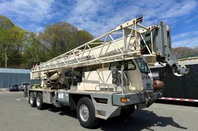 Terex T335 Telescopic Boom Truck Crane