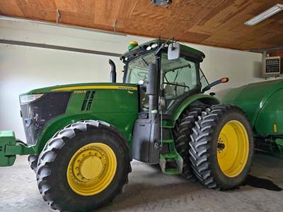2012 John Deere 7290R Tractor