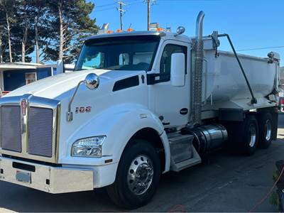 2016 Kenworth T880 Transfer Truck