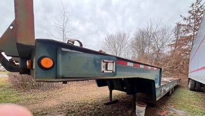 1997 Landoll 317A Traveling Axle Trailer