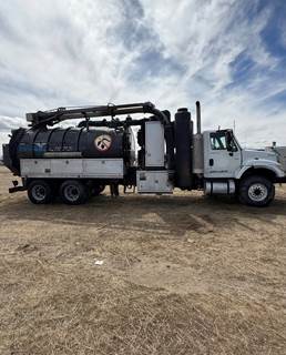 2006 International 7600 Vacuum Truck