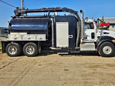 2021 Peterbilt 357 Vacuum Truck