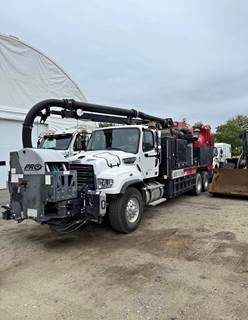 2022 Vac-Con TAQD312HE/1300 Vacuum Truck